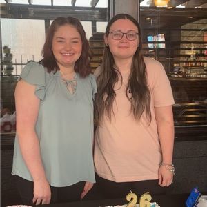 Meet your Posher, Kelly